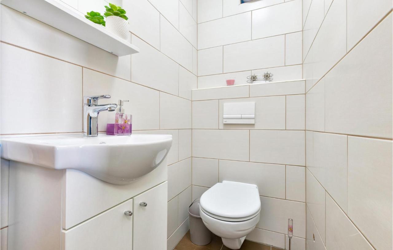 Stunning Home In Varazdinske Toplice With Wifi Eksteriør bilde